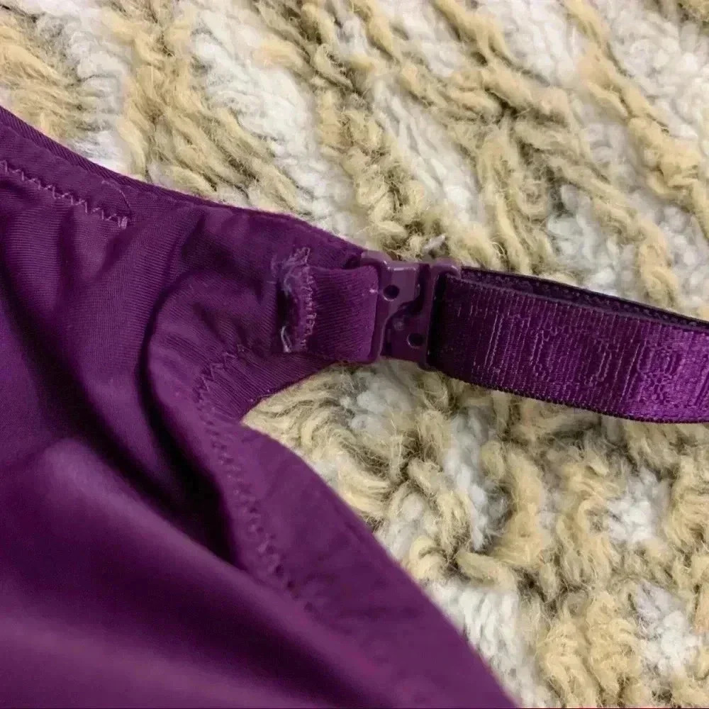 Victoria's Secret purple demi bra - Picture 4 of 4